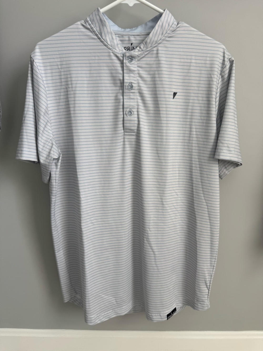 Primo Golf Band Collar Polo Shirt Men Medium White Blue Stripe Performance